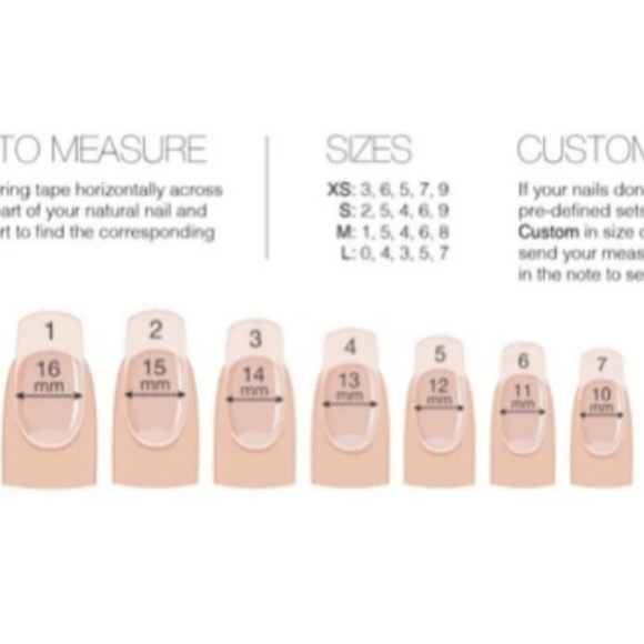 Blue scale press on nails - Picture 5 of 5